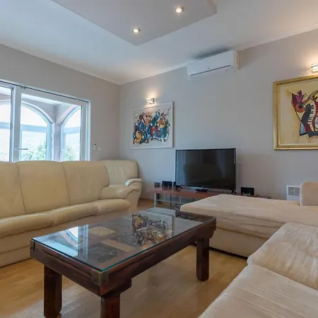 Villa Stunning Dubrovnik 9 Bedrooms Deluxe Amazing Sea Views *