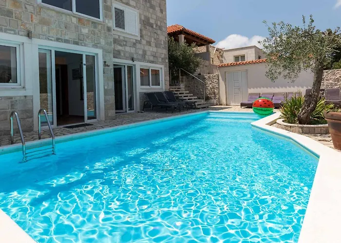 Stunning Dubrovnik 9 Bedrooms Deluxe Amazing Sea Views Villa Zaton (Dubrovnik-Neretva)