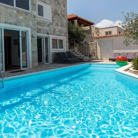 Villa Stunning Dubrovnik 9 Bedrooms Zaton Deluxe Amazing Sea Views Private Pool Zaton