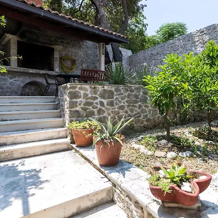 Stunning Dubrovnik 9 Bedrooms Zaton Deluxe Amazing Sea Views Private Pool Zaton Villa *
