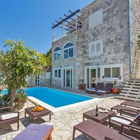 Villa Stunning Dubrovnik 9 Bedrooms Deluxe Amazing Sea Views Private Pool