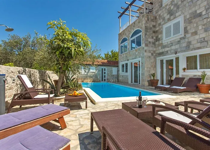 别墅 Stunning Dubrovnik 9 Bedrooms Deluxe Amazing Sea Views 扎通